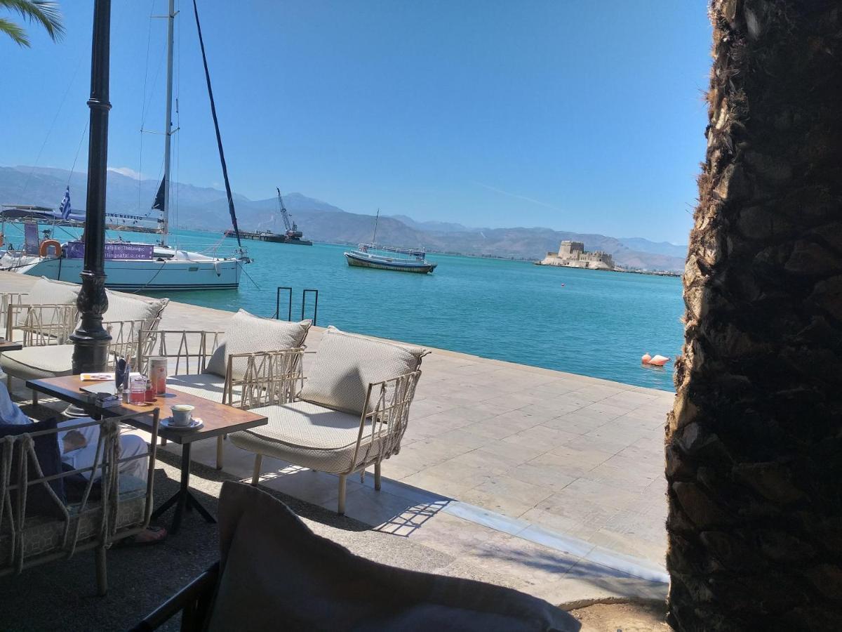 Sophias Καινουργιο Ανεξαρτητο Διαμερισμα Lägenhet Nafplion Exteriör bild